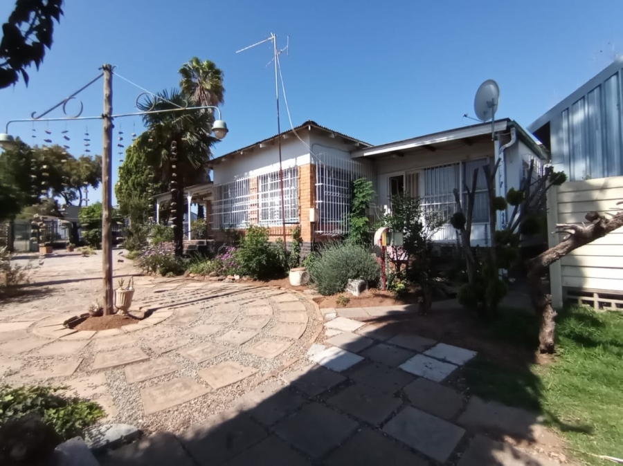 4 Bedroom Property for Sale in Parys Free State